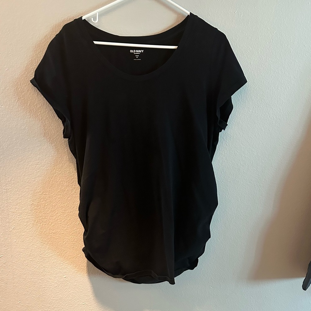 Scoop neck black maternity top